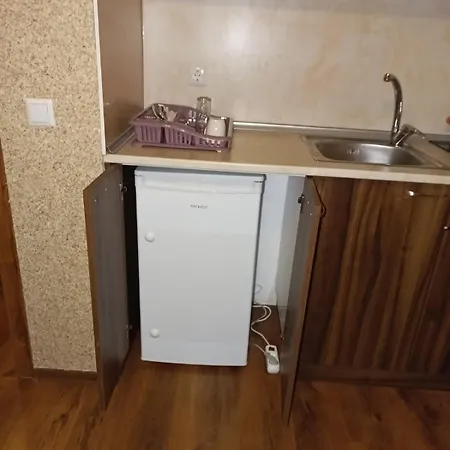 Διαμέρισμα студио под наем елина 31 *